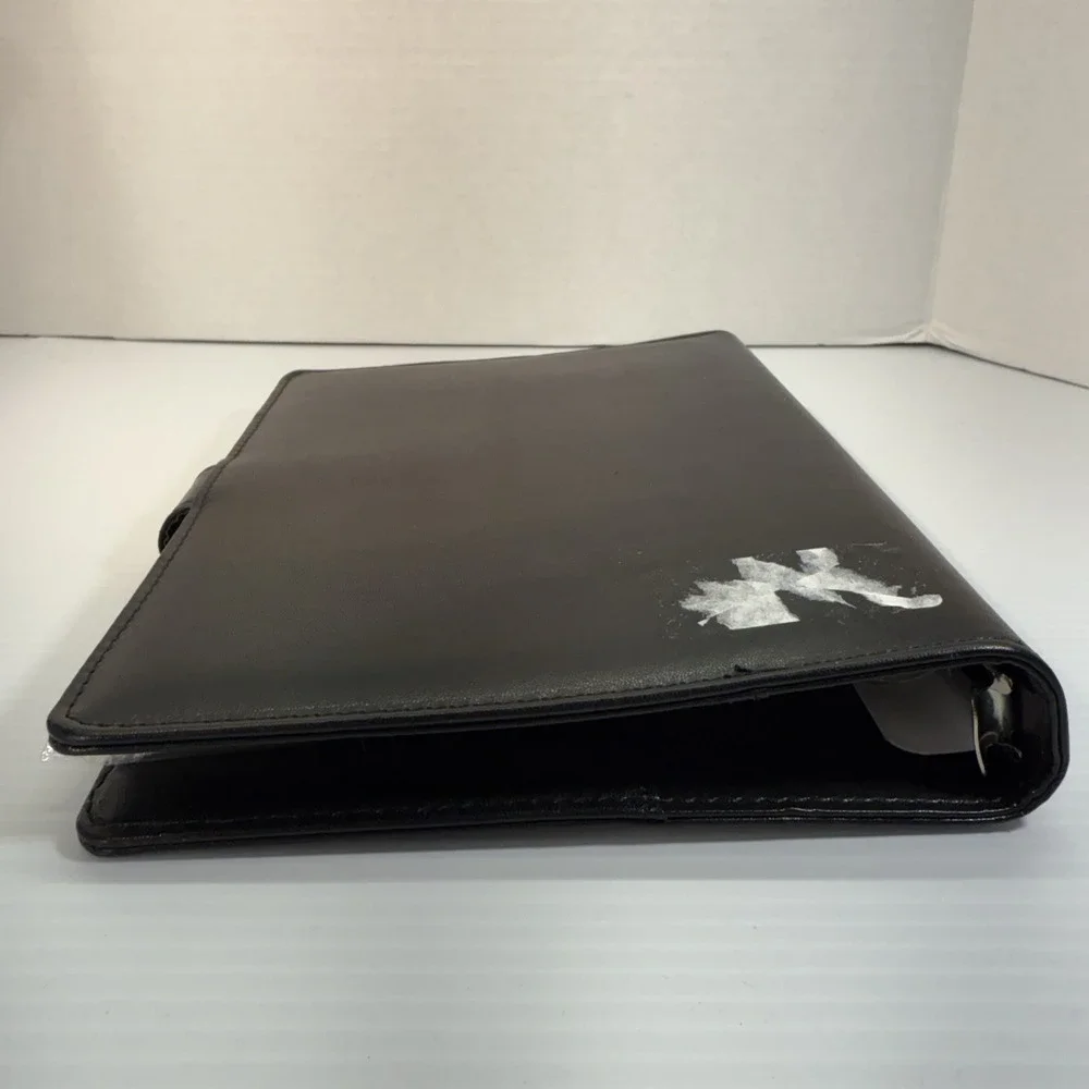 The Unbranded Brand 100 envelope
